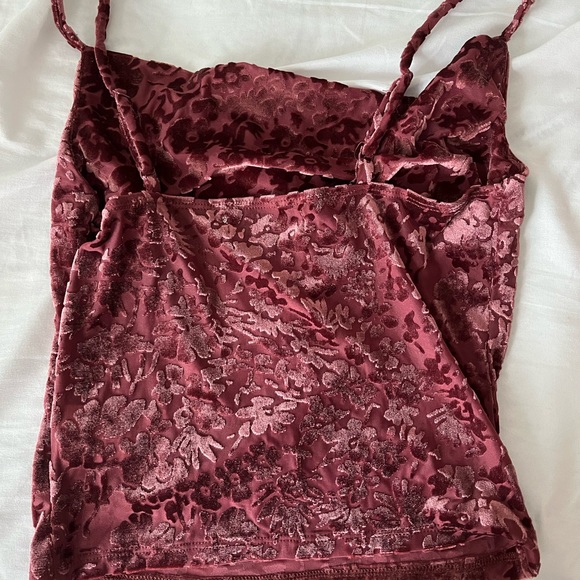 NWOT Urban Outfitters Cowl Neck Tank Top - Picture 2 of 3